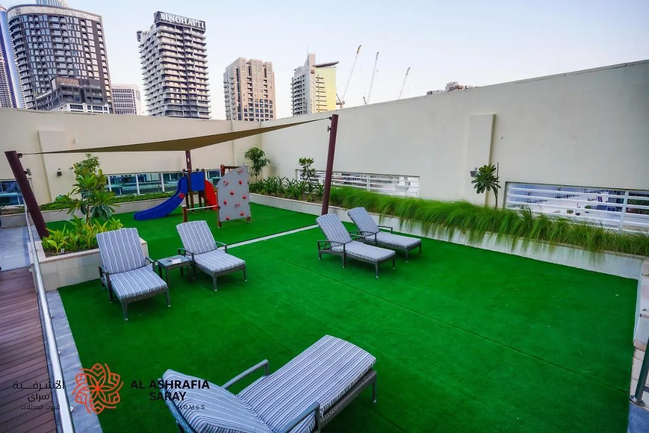 Apartamento Alashrafia Saray- Wonderous Studio In Canal Views Dubái